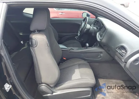 2016 Dodge Challenger Sxt from USA, damaged, VIN 2C3CDZAG0GH149147